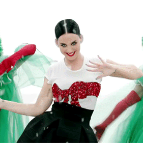 Кэти Перри поет рождественскую песню в рекламе H&M