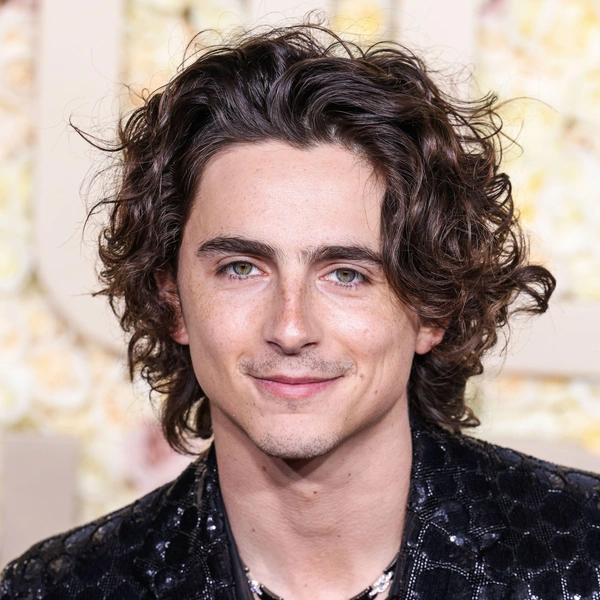 кудрявые волосы, длинные кудрявые волосы, кудрявый метод, кудрявый волос женский, фото кудрявых волос, кудрявые звезды, большие кудрявые волосы, темные кудрявые волосы | Источник: Image Press Agency