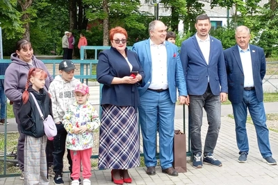 После ремонта в Валдае открылась школа имени Аверина