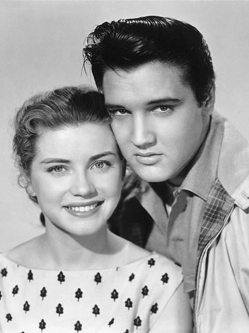 Долорес Харт и Элвис Пресли