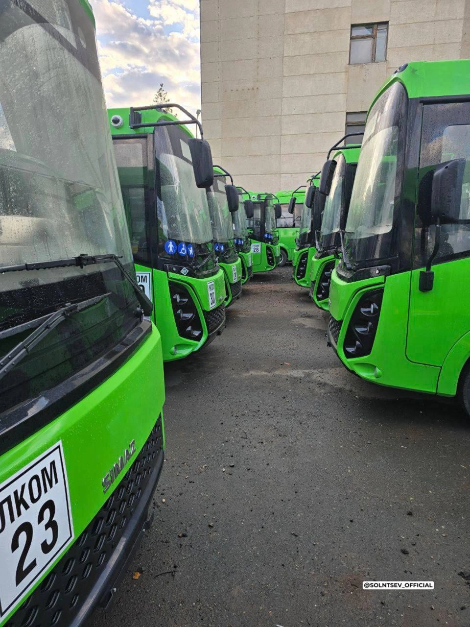 В 2025 году по Оренбургу будут ездить 80 «Симазов» | Источник: Евгений Солнцев / T.me