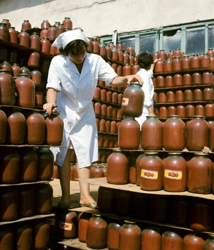 Вспоминаем популярные продукты СССР и голосуем за самый-самый
