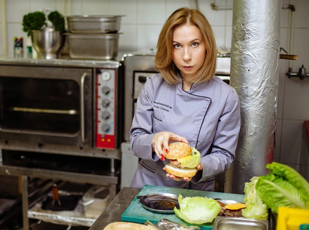 Елена Усанова: «Я поняла, что можно наконец побыть кулинарной феей»