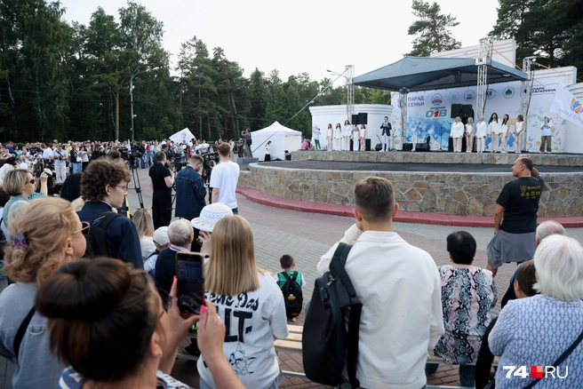 А уже в Парке Гагарина прошло награждение  | Источник: Наталья Лапцевич