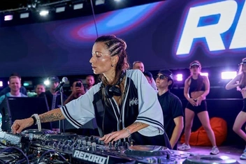 VK Fest раскрыл лайнап сцены «Радио Рекорд» в Москве, Санкт-Петербурге и Нижнем Новгороде