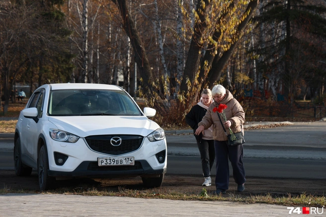 У них с заводчанами тоже зачастую была общая родня или знакомые  | Источник: Михаил Шилкин 