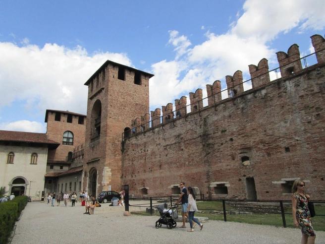 Замок Скалигеров в Вероне | Источник: bumba201 / Tourister.ru