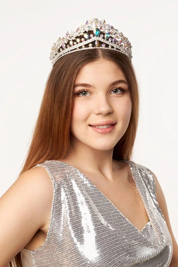 <p>Литвинова Эвелина </p>