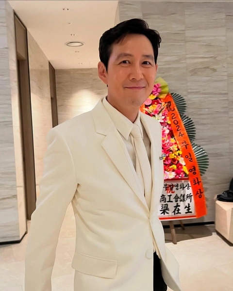 Источник: @from_jjlee