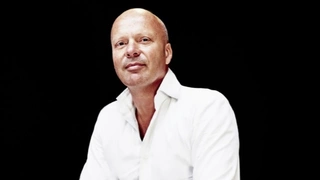 Портрет художника: основатель Brand Van Egmond Вильям Бранд