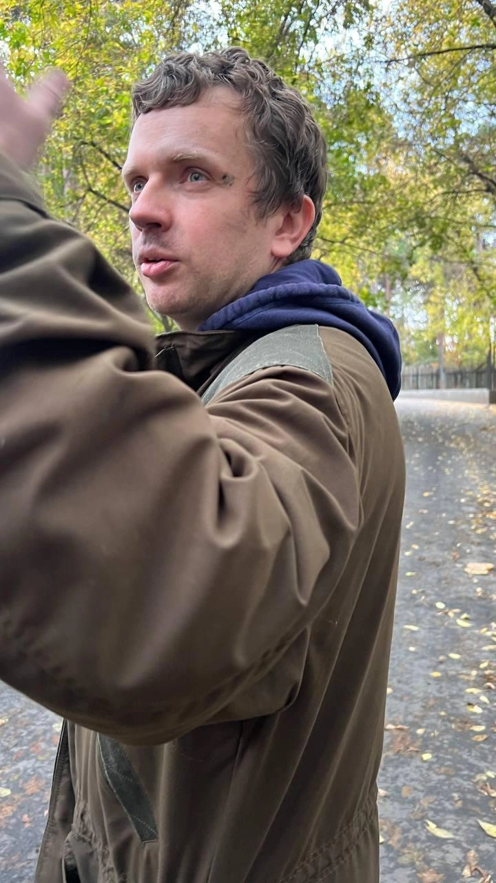 У директора зоопарка на лице следы гари  | Источник: Анастасия Медведева / NGS.RU