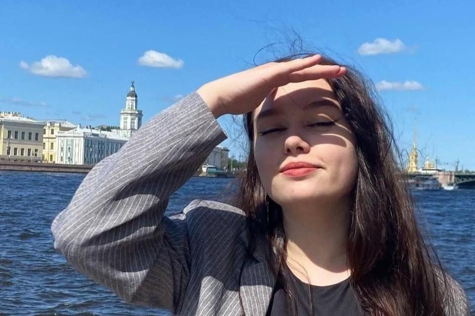    40 :         —  