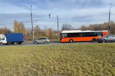 Автобус попал в массовое ДТП в Нижнем Новгороде