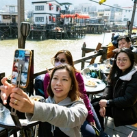 В России появится еще один национальный мессенджер «Молния». Он будет похож на китайский WeChat