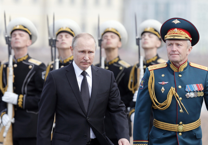 Железняк: «Я верю Путину. У меня есть иерархия: Бог, муж, семья, президент, страна, начальник в театре»