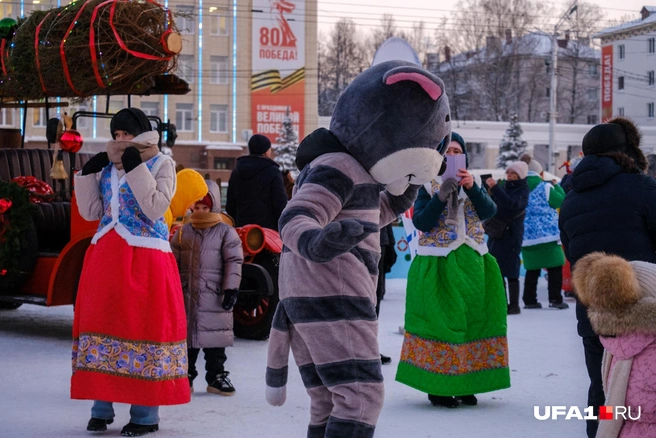 Танцуют все! | Источник: Булат Салихов / UFA1.RU