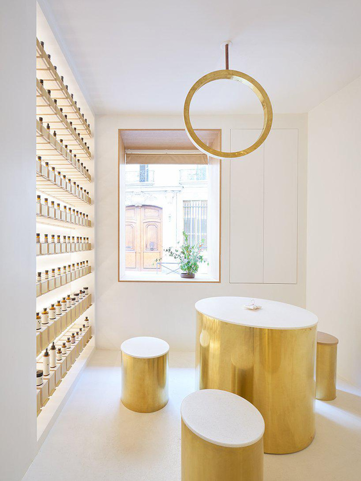 Сияние золота: салон красоты и бутик в Париже (фото 3)