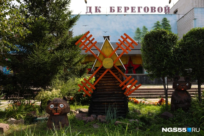 Площадка возле дома культуры | Источник: Евгений Софийчук / NGS55.RU
