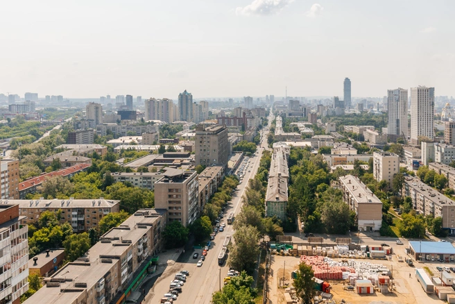 Благодаря новой программе можно на выгодных условиях купить квартиру в тихом центре ЖК «Азина, 16» по приятной цене от 5,6 млн рублей | Источник: «Группа ЛСР»