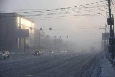 Новосибирец в шортах при -39°: видео гуляющего в мороз
