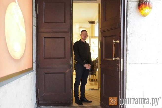 Магазин янтаря на Троицкой площади | Источник: автор фото Михаил Огнев/«Фонтанка.ру»