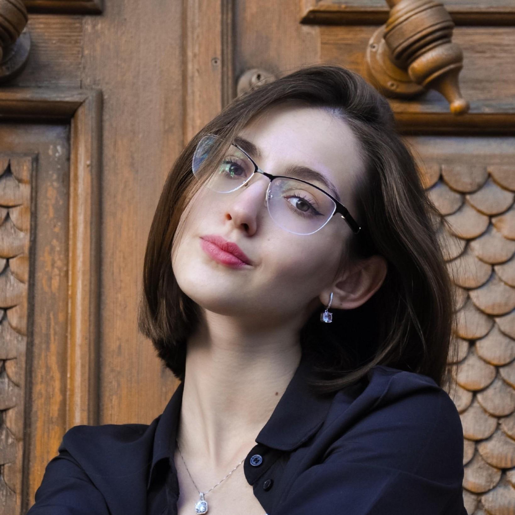 Юлия Загребнева
