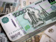 Россияне могут получить от государства по 50 тысяч рублей — рассказываем, что для это надо