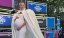 Лопырева все-таки пришла в белом (а не в бежевом), Тодоренко — с животиком, а Бузова в костюме Мэрилин Монро