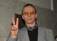 Охлобыстин стыдит Ивлееву: «Пожертвования от продажи бриллианта с мохнатой попы пока не поступили»