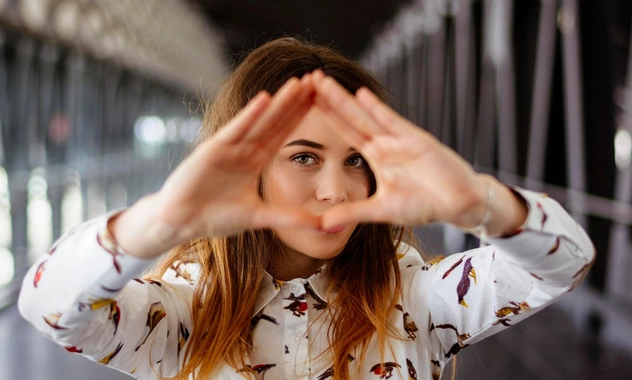 Забудьте навсегда: 4 устаревших правила, которые тянут женщину вниз и лишают счастья