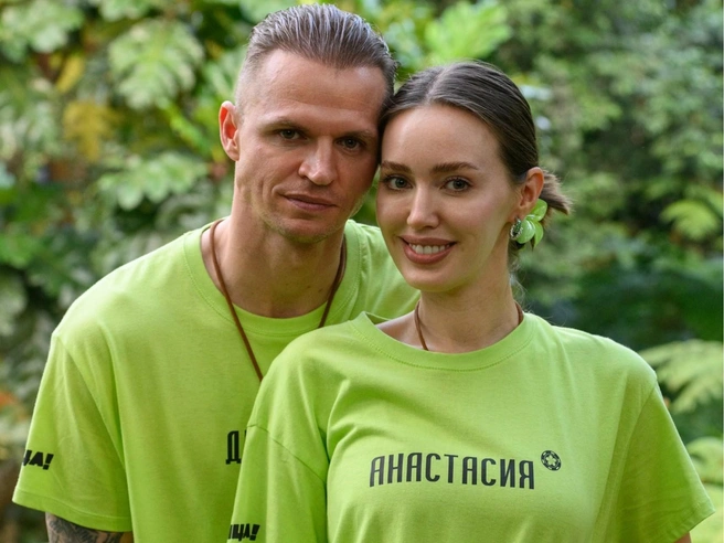 Бывший муж Бузовой пришел на «Ставку» с новой женой | Источник: фото с сайта Starhit.ru