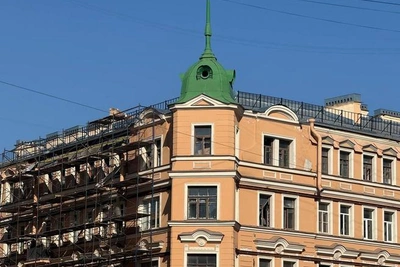 Пропавшую башенку с дома на Большой Зелениной вернут
