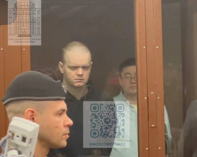 Суд ввел дополнительные запреты фигурантам дела о гибели людей на экскурсии в коллекторе Неглинки | Источник: Суды общей юрисдикции города Москвы. Александр Ким — справа