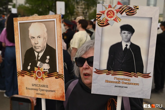 Наталья раньше думала, что ее дядя разведчик, и лишь недавно выяснила, что он служил в артиллерии | Источник: Дмитрий Емельянов / E1.RU