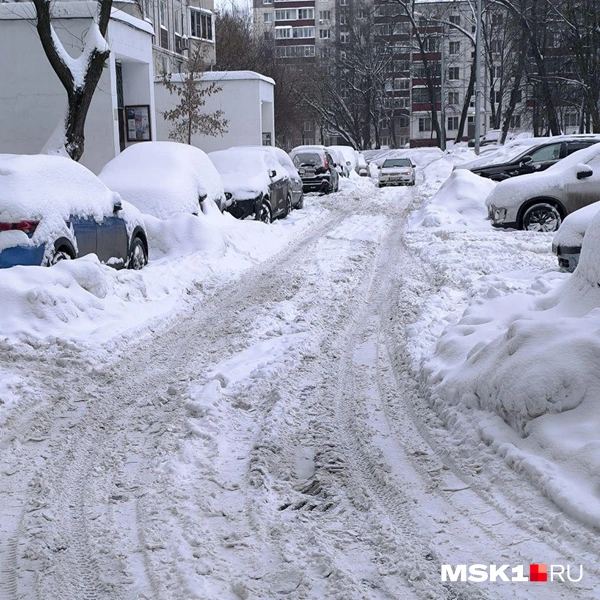 Водителям в Гольяново тоже нелегко | Источник: Арина / читательница MSK1
