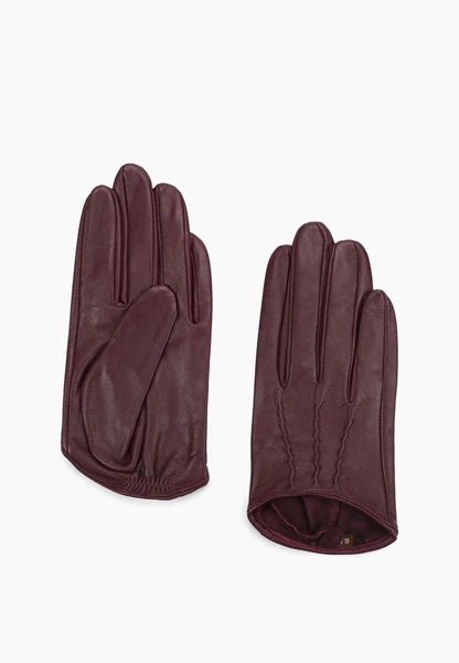 Как стилизовать самые акцентные вещи сезона: леопардовые шубы, укороченные перчатки и меховые аксессуары