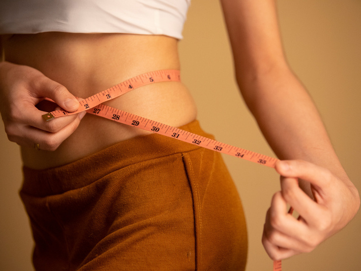Не только еда и спорт: 6 неочевидных привычек, которые влияют на ваш вес