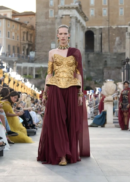 Dolce & Gabbana Alta Moda июль 2025 | Источник: Dolce &amp; Gabbana