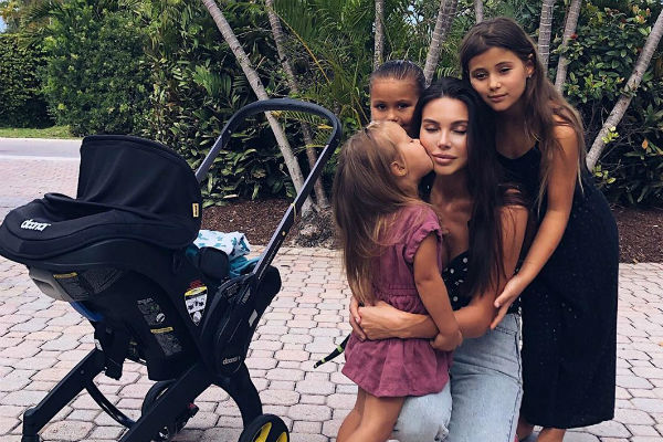 Оксана Самойлова впервые после семейной драмы: «Хорошо, что у меня есть дети!»