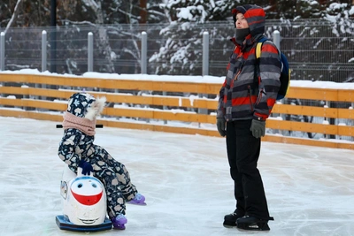 Chelyabinsk ice rinks reduce hours over cold snap