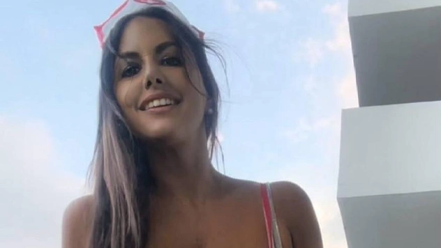 Самая сексуальная в мире женщина-арбитр Клаудия Романи радует подписчиков откровенными фото