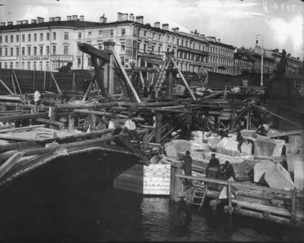 Перестройка Аничкова моста | Источник: citywalls.ru