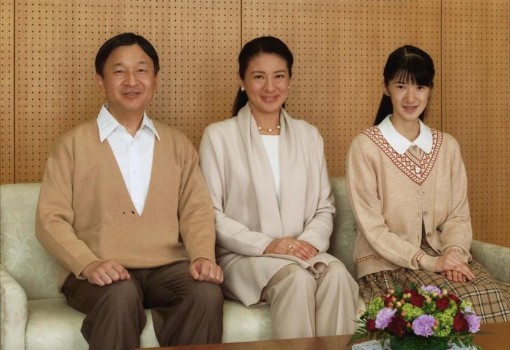 Анорексия, буллинг и жизнь без брака: 6 фактов о принцессе Японии Айко