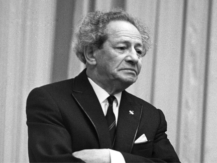 Предсказал поражение Гитлера, расширение России и собственную смерть. Тайны Вольфа Мессинга