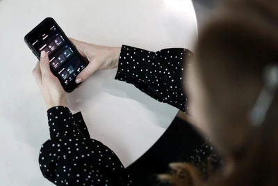 Врач-стоматолог из Воронежа лишилась 1,5 млн на фальшивой бирже