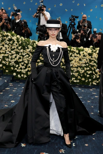 Дженни на Met Gala 2025, 5 мая 2025 год