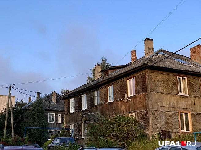 В городе, по последним данным, живет около 12 тысяч человек