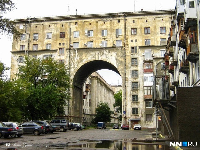 Бусыгинский дом на Автозаводе в 2008 году | Источник: личный архив Натальи Бурухиной