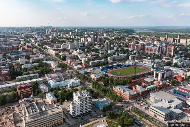 Вид с высоты на центр Барнаула | Источник: фотобанк geliophoto.ru / Степанов Слава