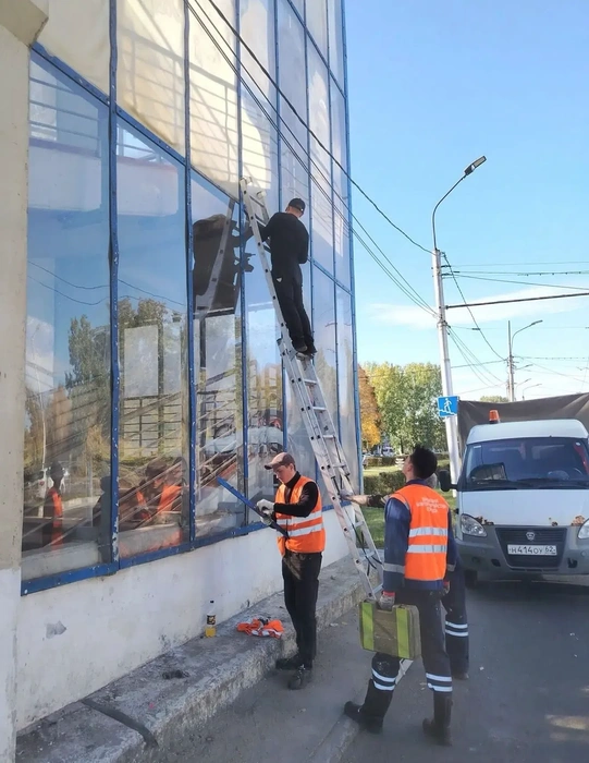 Начался ремонт перехода | Источник: Страница Администрации города «ВКонтакте»